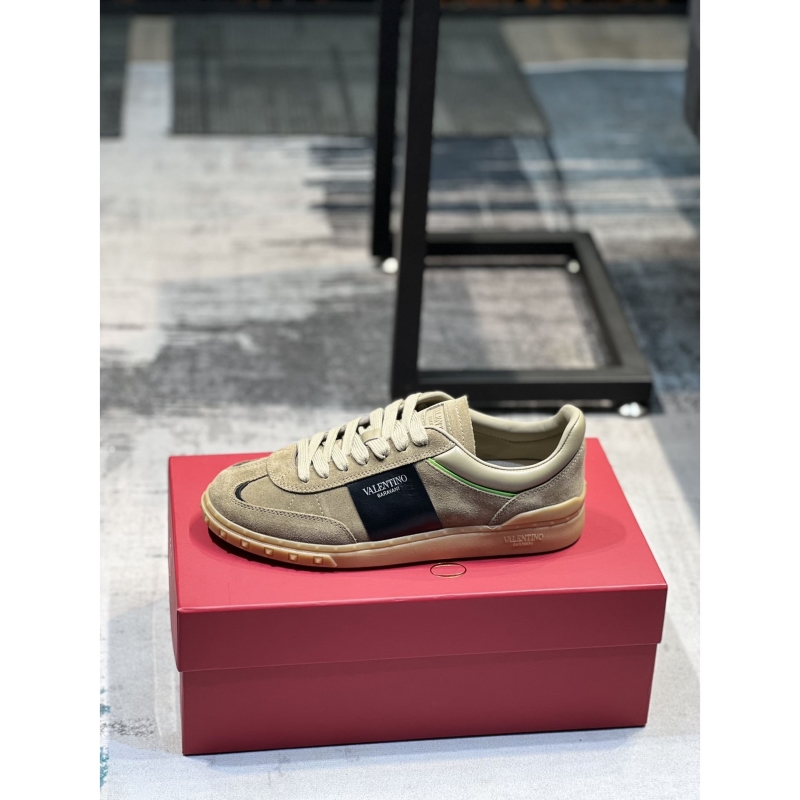 Valentino Sneakers